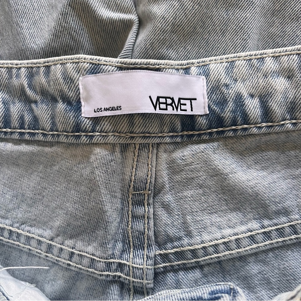 Vervet Light Blue Distressed Women's Flare Jeans. Size 28. - Picture 5 of 7